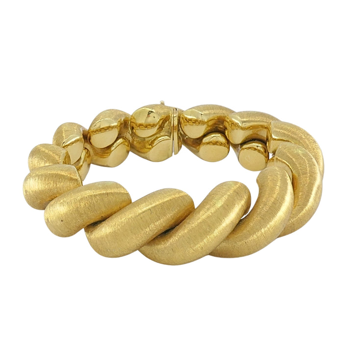 Vintage Italian 18k Gold Textured San Marco Style Link Bracelet