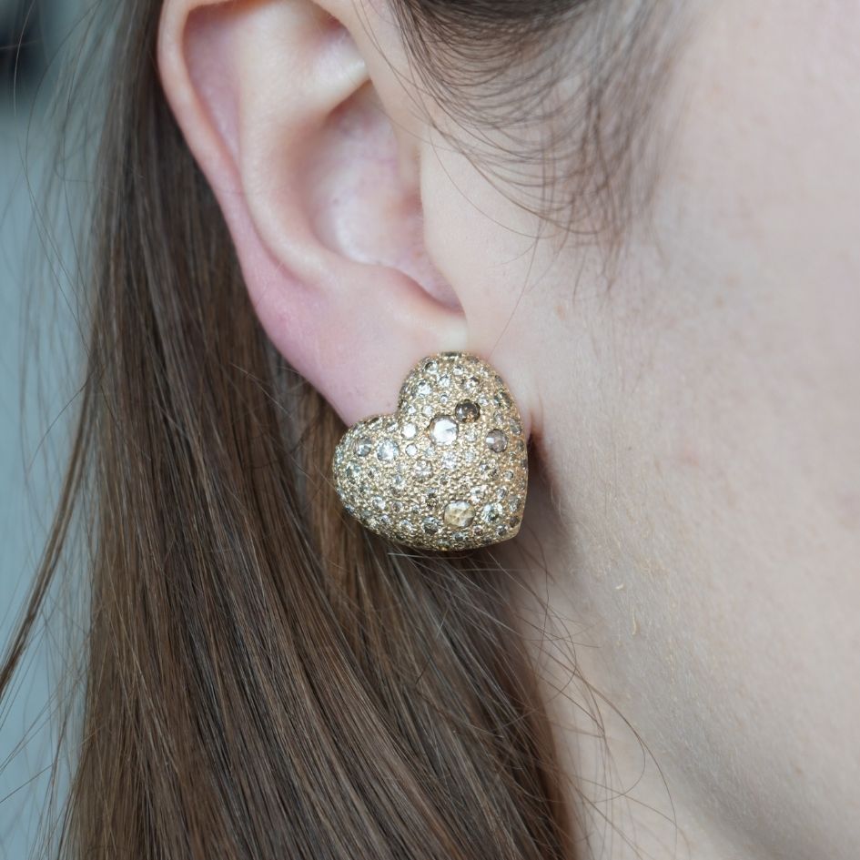 Pomellato Sabbia 18k Gold Diamond Heart Clip Earrings