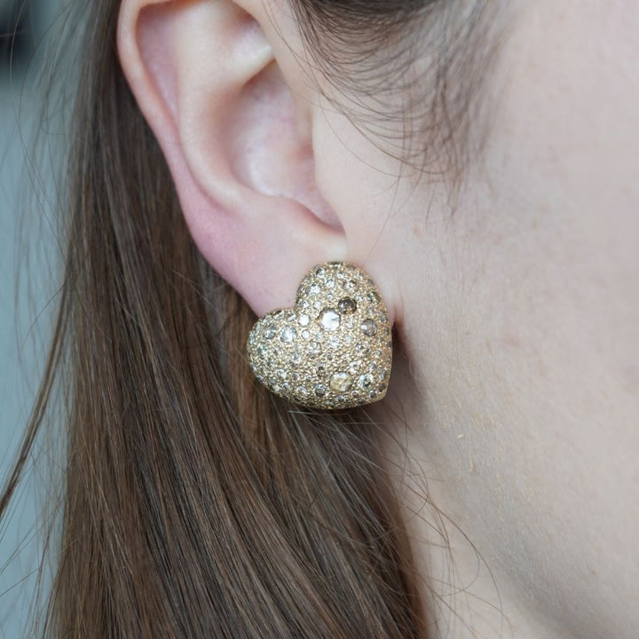 Pomellato Sabbia 18k Gold Diamond Heart Clip Earrings