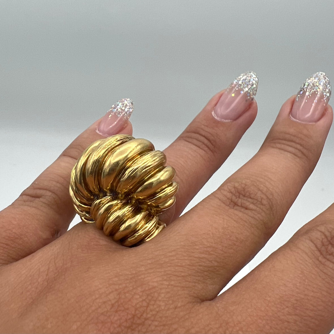 Vintage French 18k Gold Ring Snail Swirl