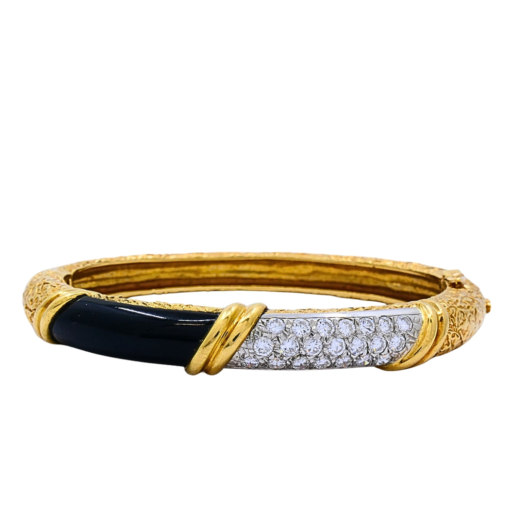 Vintage Van Cleef & Arpels 18k Gold Onyx Diamond Textured Bangle Bracelet