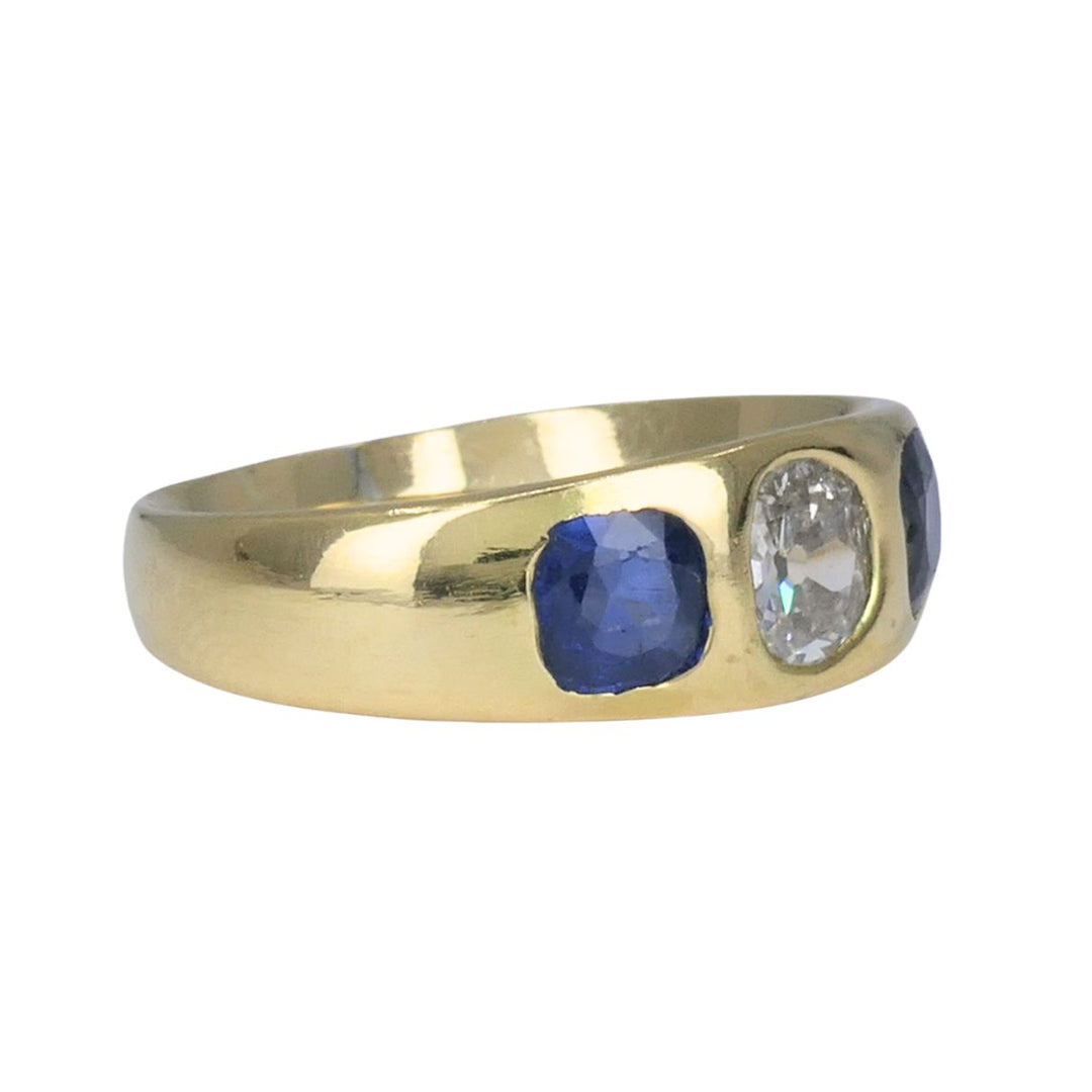 Vintage 18k Gold Sapphire Diamond Gypsy Three Stone Ring