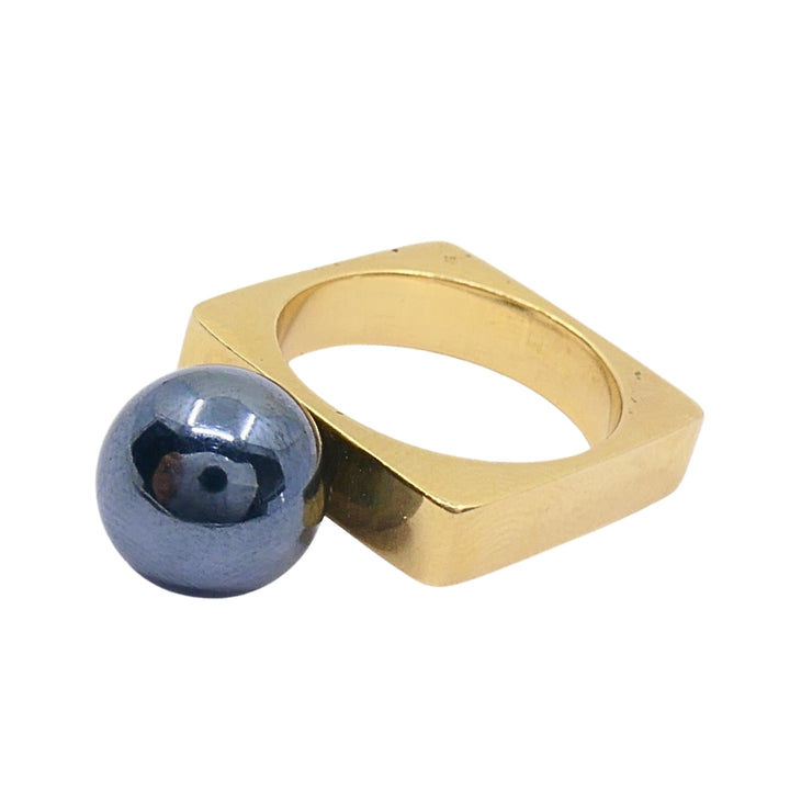 Dinh Van Vintage Modernist 18k Gold Square Hematite Ring