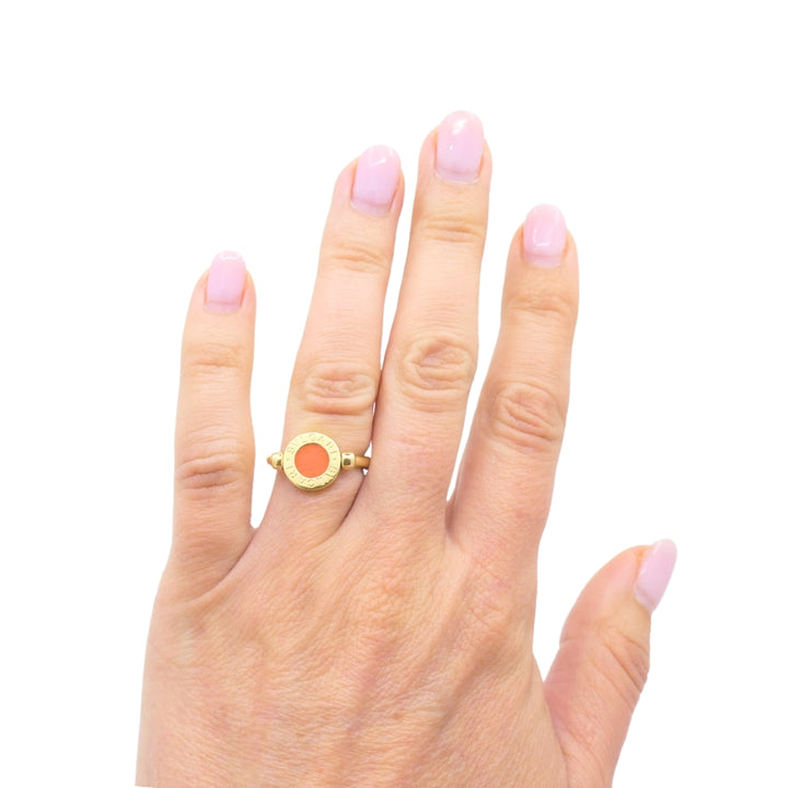 Bvlgari Flip Ring 18k Gold Coral Onyx