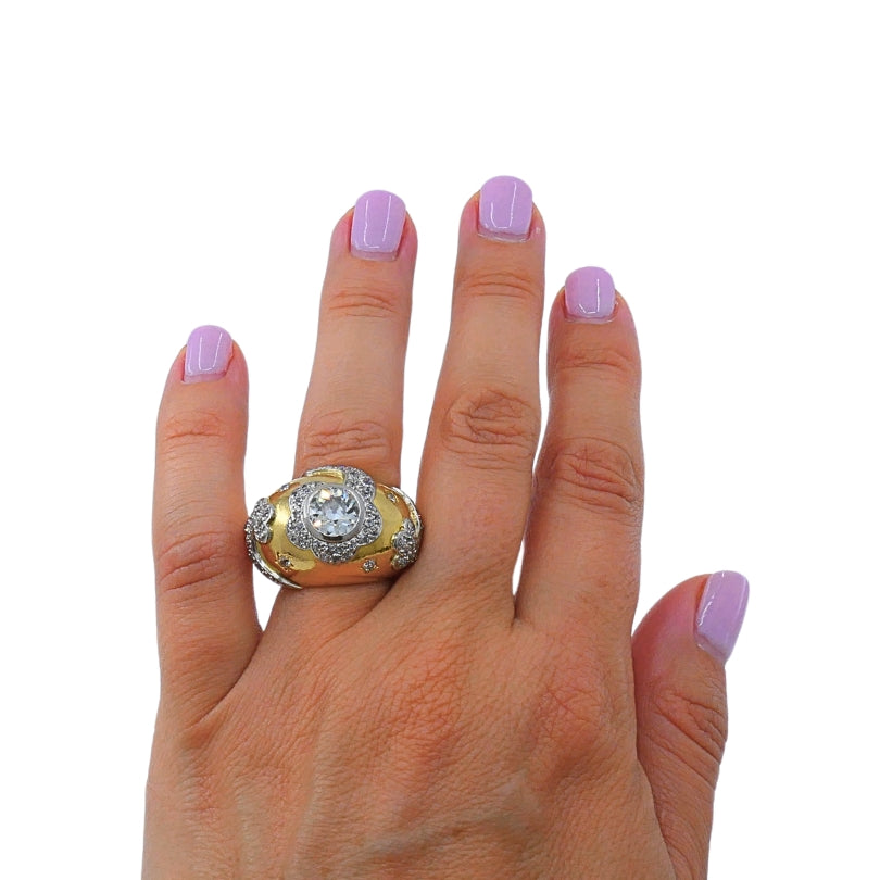 Vintage 18k Gold Diamond Floral Dome Ring