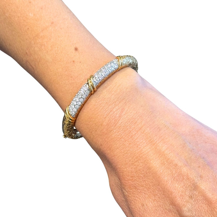 Vintage Van Cleef & Arpels 18k Gold Platinum Diamond Hinged Bangle Bracelet