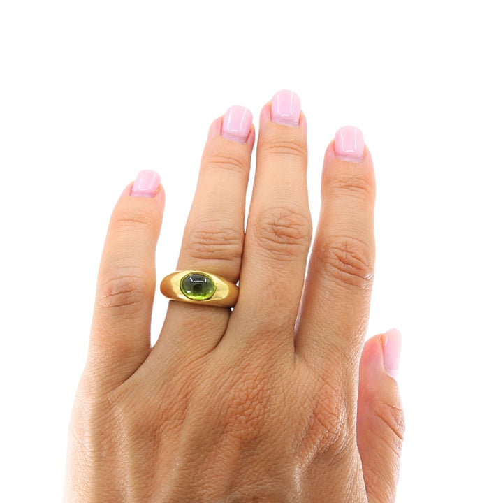 Tiffany & Co. 18K Gold  Peridot Cabochon Ring