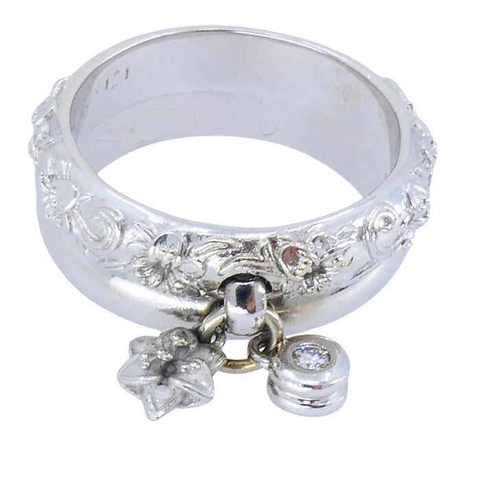 Carrera y Carrera 18k White Gold Double Ring Diamond Floral Design