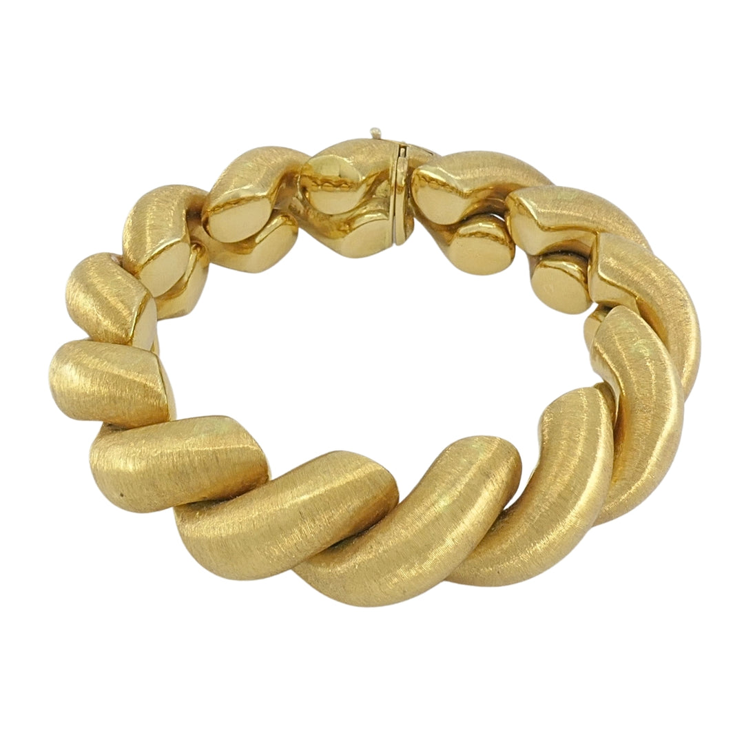 Vintage Italian 18k Gold Textured San Marco Style Link Bracelet