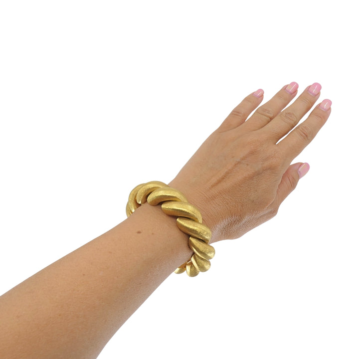 Vintage Italian 18k Gold Textured San Marco Style Link Bracelet
