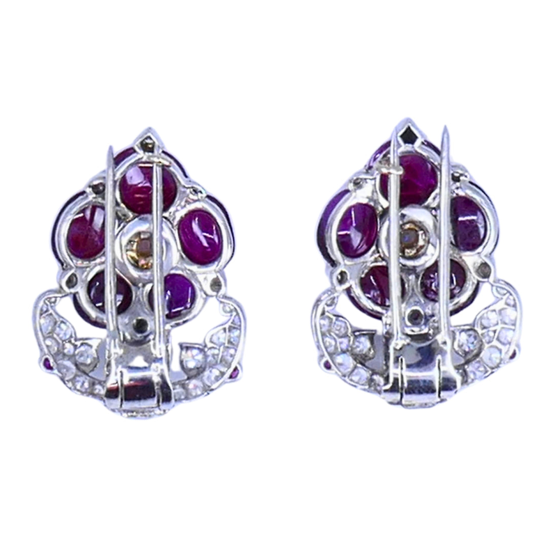 Art Deco No-Heat Cabochon Ruby Diamond Platinum Double Clip Brooch Pair