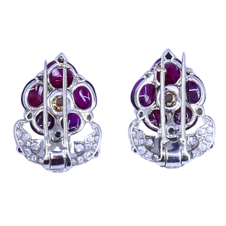 Art Deco No-Heat Cabochon Ruby Diamond Platinum Double Clip Brooch Pair