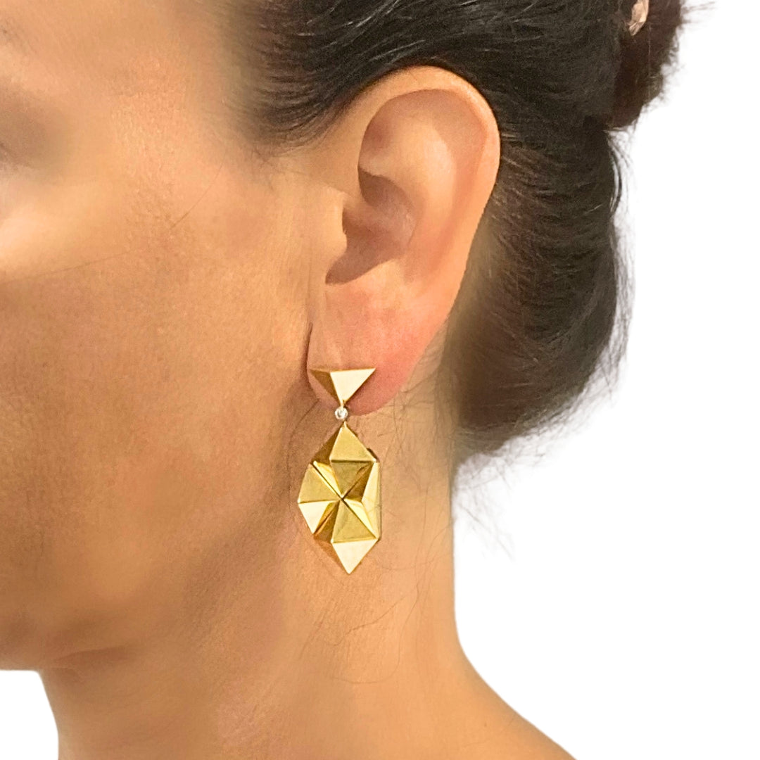 Aletto Brothers Apennines 18k Gold Diamond Pyramid Drop Earrings