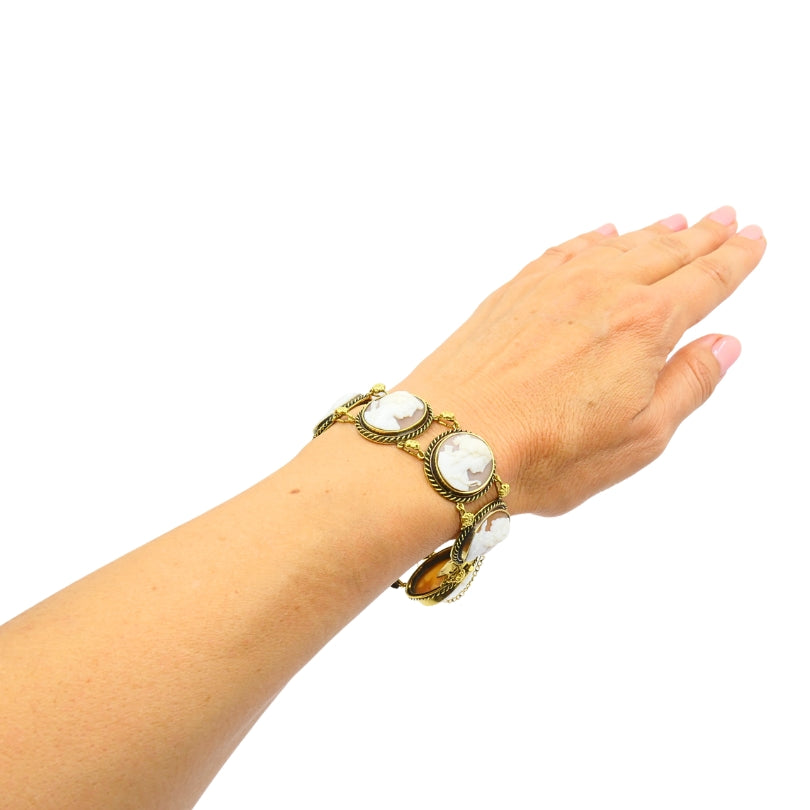 Antique 14k Gold Cameo Bracelet Classic Oval Medallions