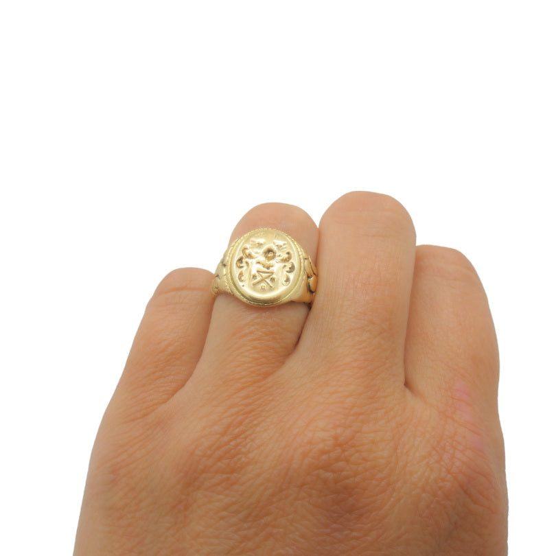 Antique 14k Gold Signet Ring Family Crest