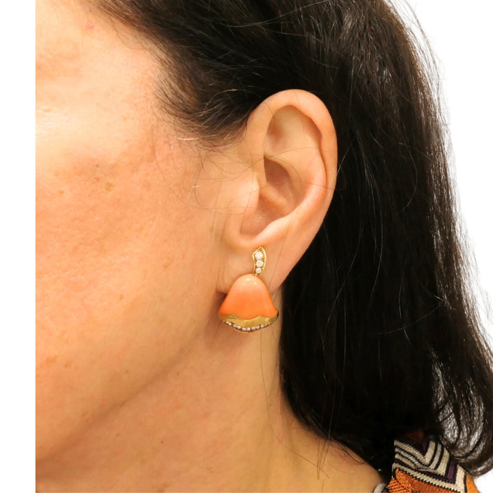VCA Van Cleef & Arpels Coral Bell Diamond 18K Gold Vintage Earrings