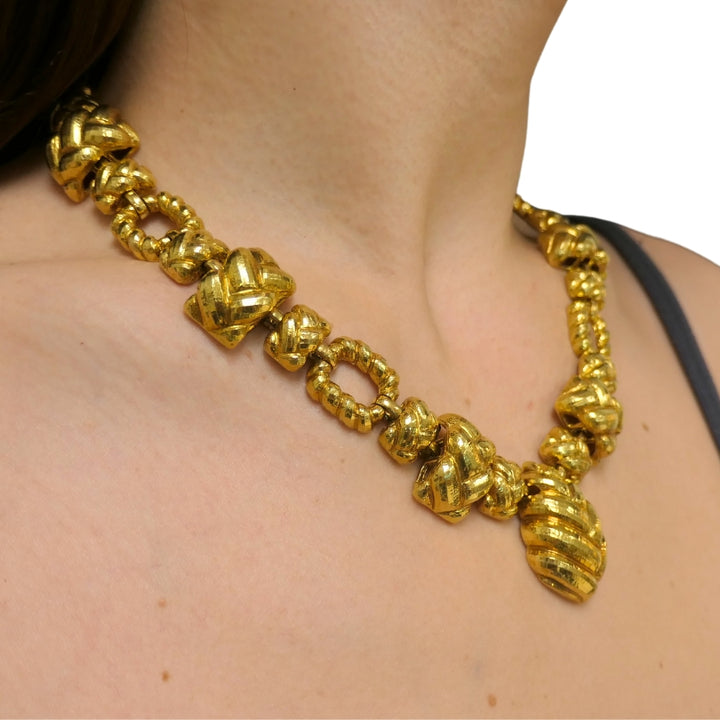 Vintage David Webb 18k Hammered Gold Necklace