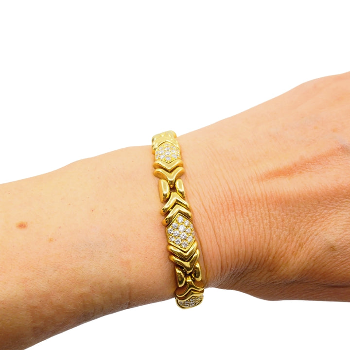 Bvlgari Bulgari Diamond 18k Gold Bracelet