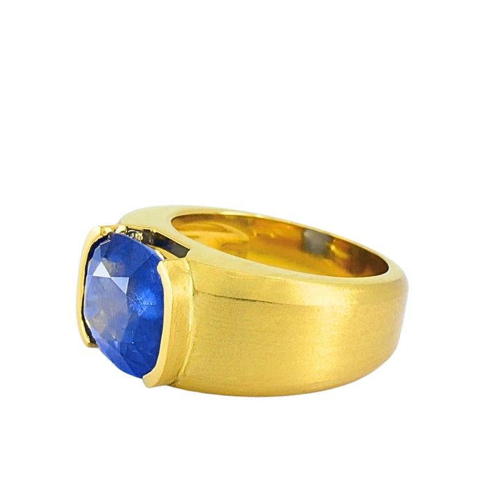 Burma Natural Sapphire 18K Gold Ring GIA Report