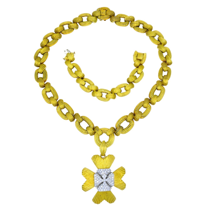 David Webb Necklace Sautoir Chain Oval Links 18k Gold Platinum Diamond Brooch