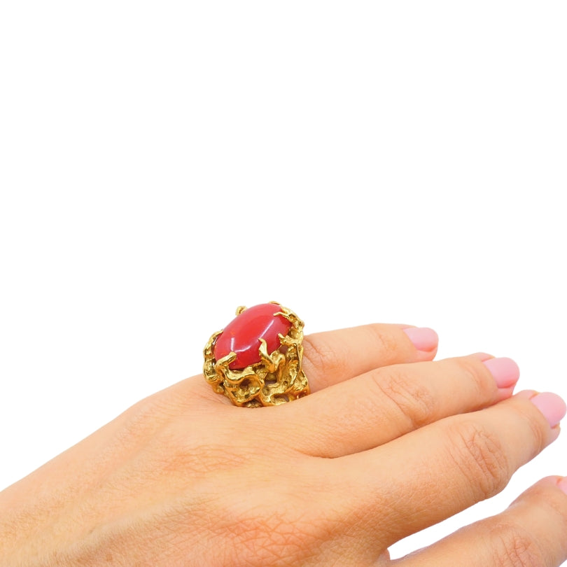 Arthur King 18k Gold Brutalist  Coral Cabochon Cocktail Ring