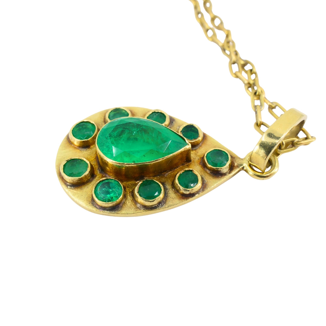 Emerald Pendant 18k Gold Vintage Chain Necklace