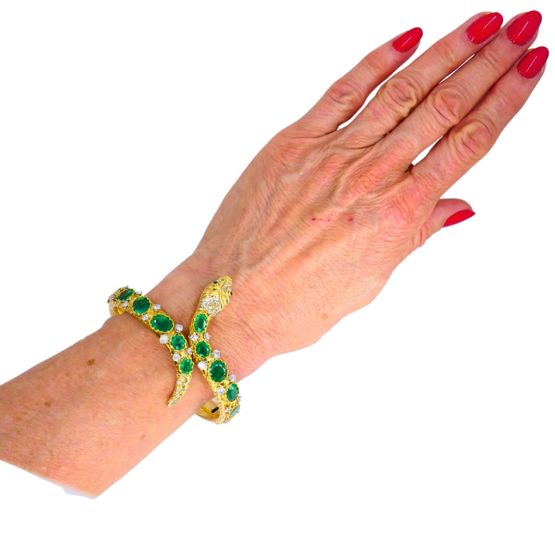 Vintage Snake Bangle Bracelet Gold Emerald Diamonds Estate Jewelry
