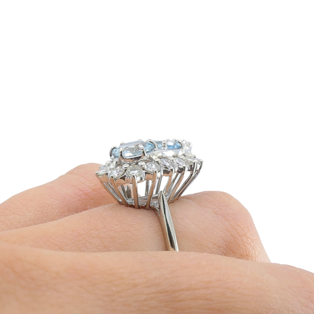 18k White Gold Aquamarine Diamond Elongated Halo Ring