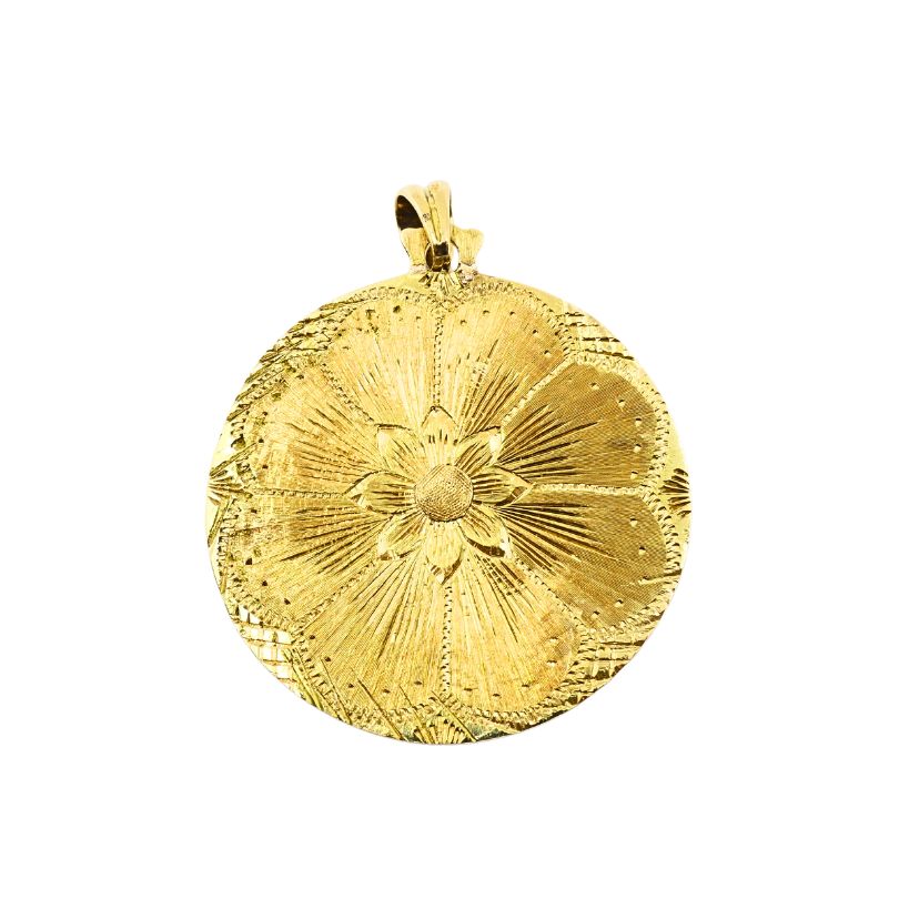 Capricorn Pendant Vintage 18k Gold Enamel Diamond