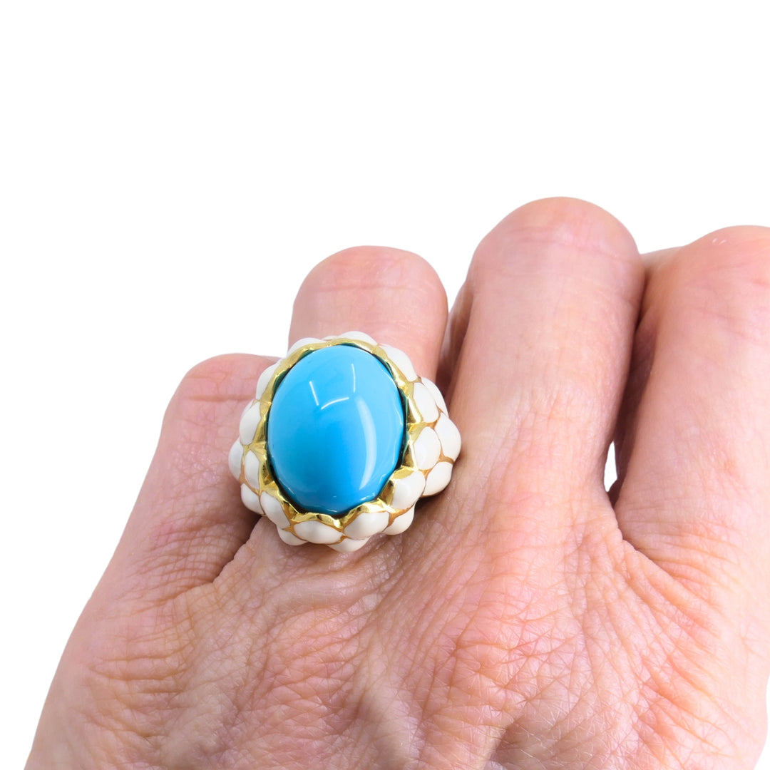 David Webb Ring 18k Gold White Enamel Turquoise Cocktail Ring
