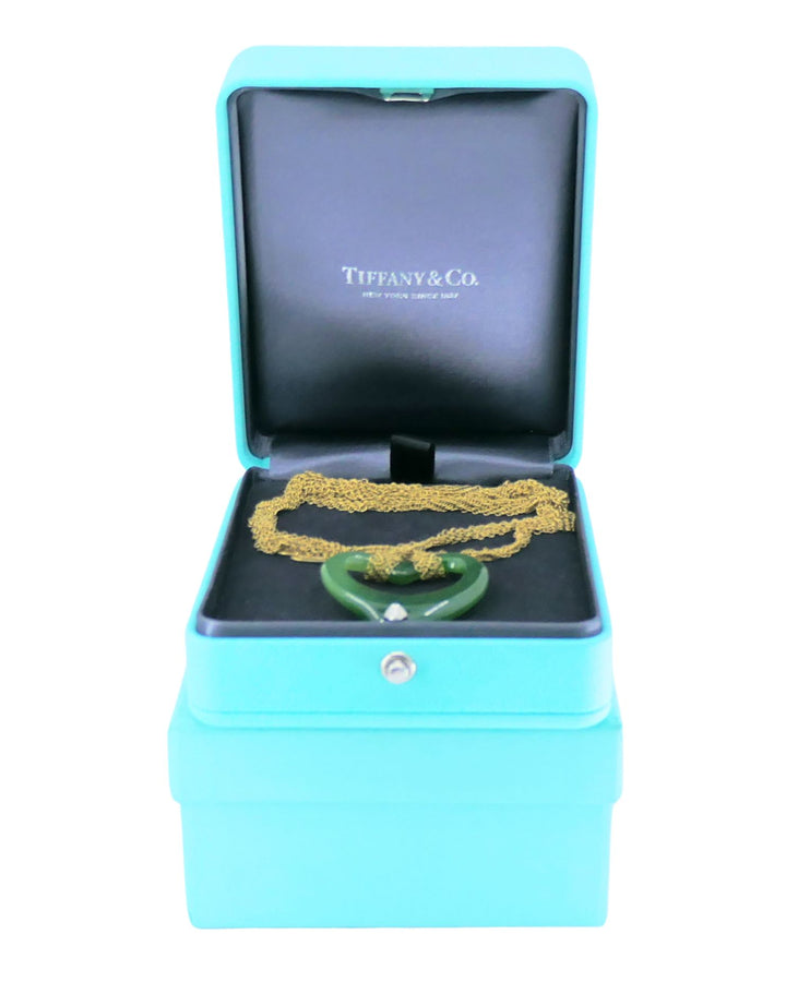 Tiffany & Co. Elsa Peretti 18k Gold Jade Open Heart Pendant Mesh Necklace