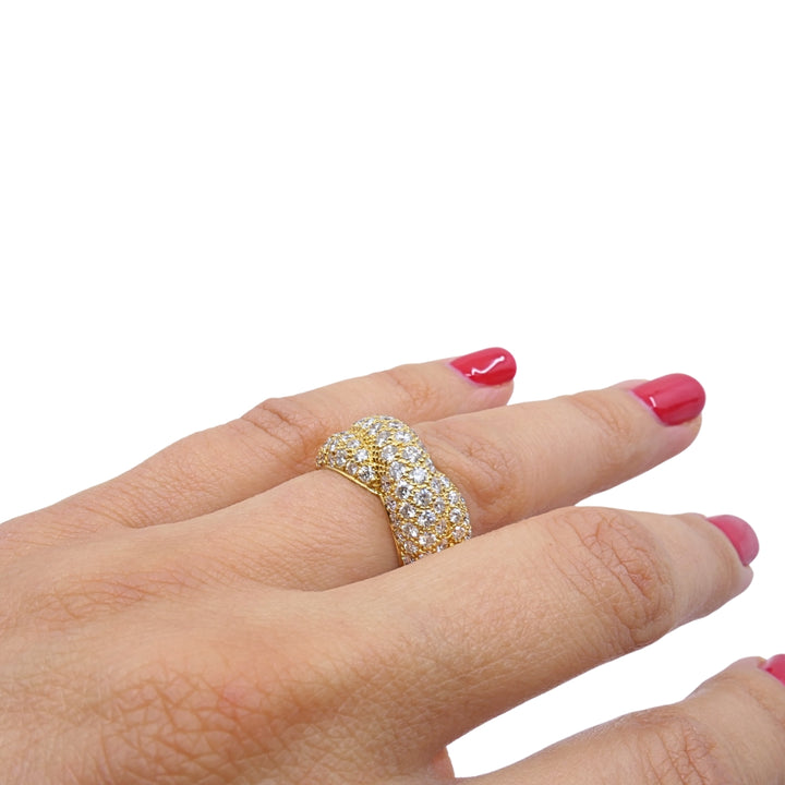 Van Cleef & Arpels 18k Gold Pavé Diamond Bombé Crossover Ring
