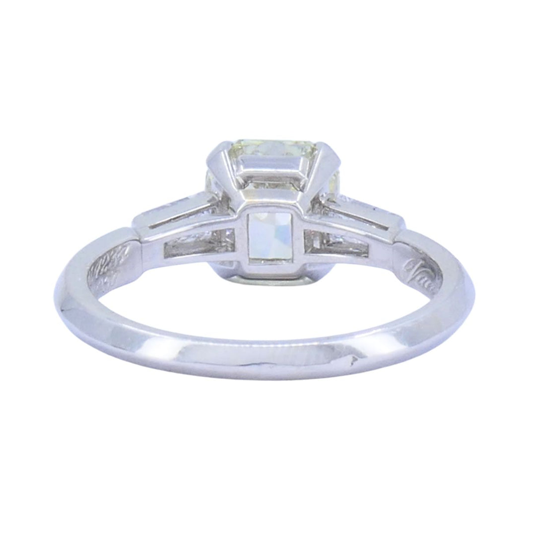 Van Cleef & Arpels Platinum Yellow Diamond 3 Stone Engagement Ring GIA