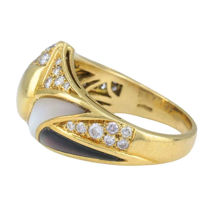 Vintage Bvlgari 18k Gold Diamond Mother of Pearl Ring