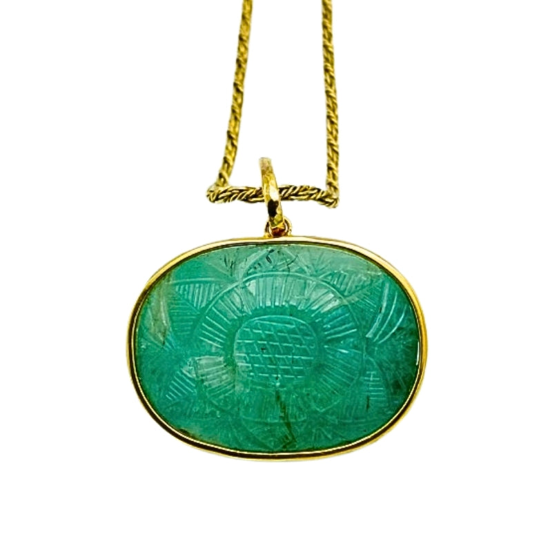 1930’s Yellow Gold, Carved Emerald and Ruby Pendant Chain Necklace