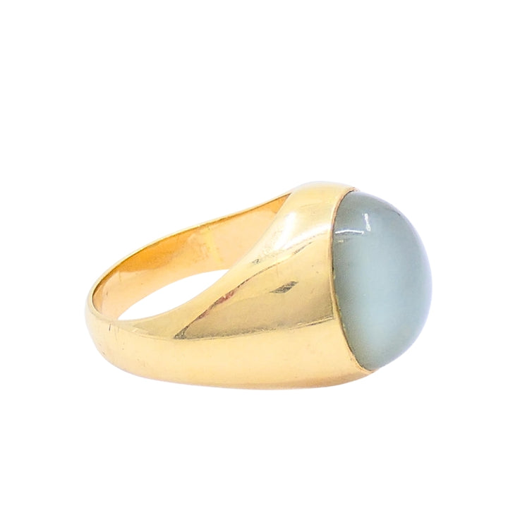 Vintage 14k Gold Moonstone Cabochon Ring