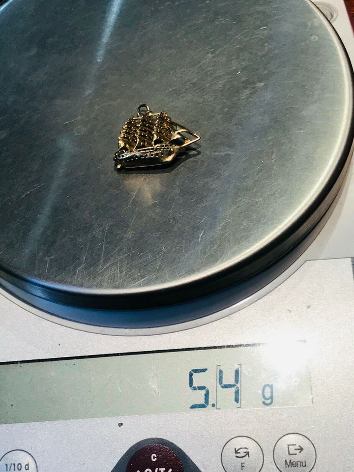 Vintage 14k Yellow Gold Ship Caravel Charm Pendant