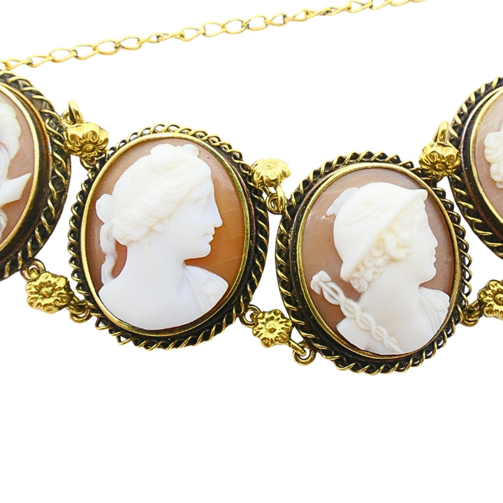 Antique 14k Gold Cameo Bracelet Classic Oval Medallions