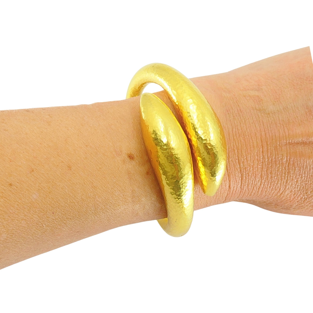 Ilias Lalaounis 18k Gold Hammered Sculptural Bangle Bracelet, 1970s