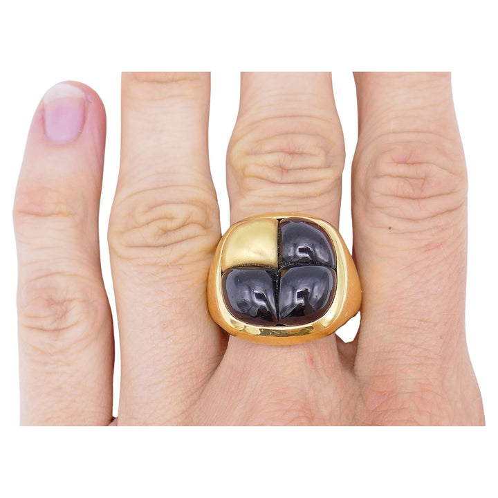 Pomellato Mosaïco Gold Garnet Ring