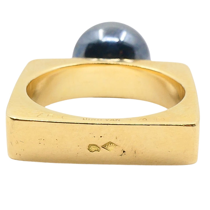 Dinh Van Vintage Modernist 18k Gold Square Hematite Ring