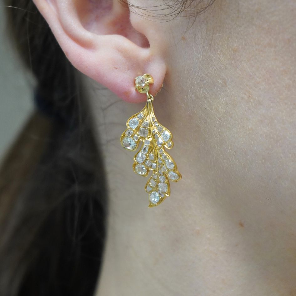 Vintage 14k Gold Diamond Leaf Drop Earrings