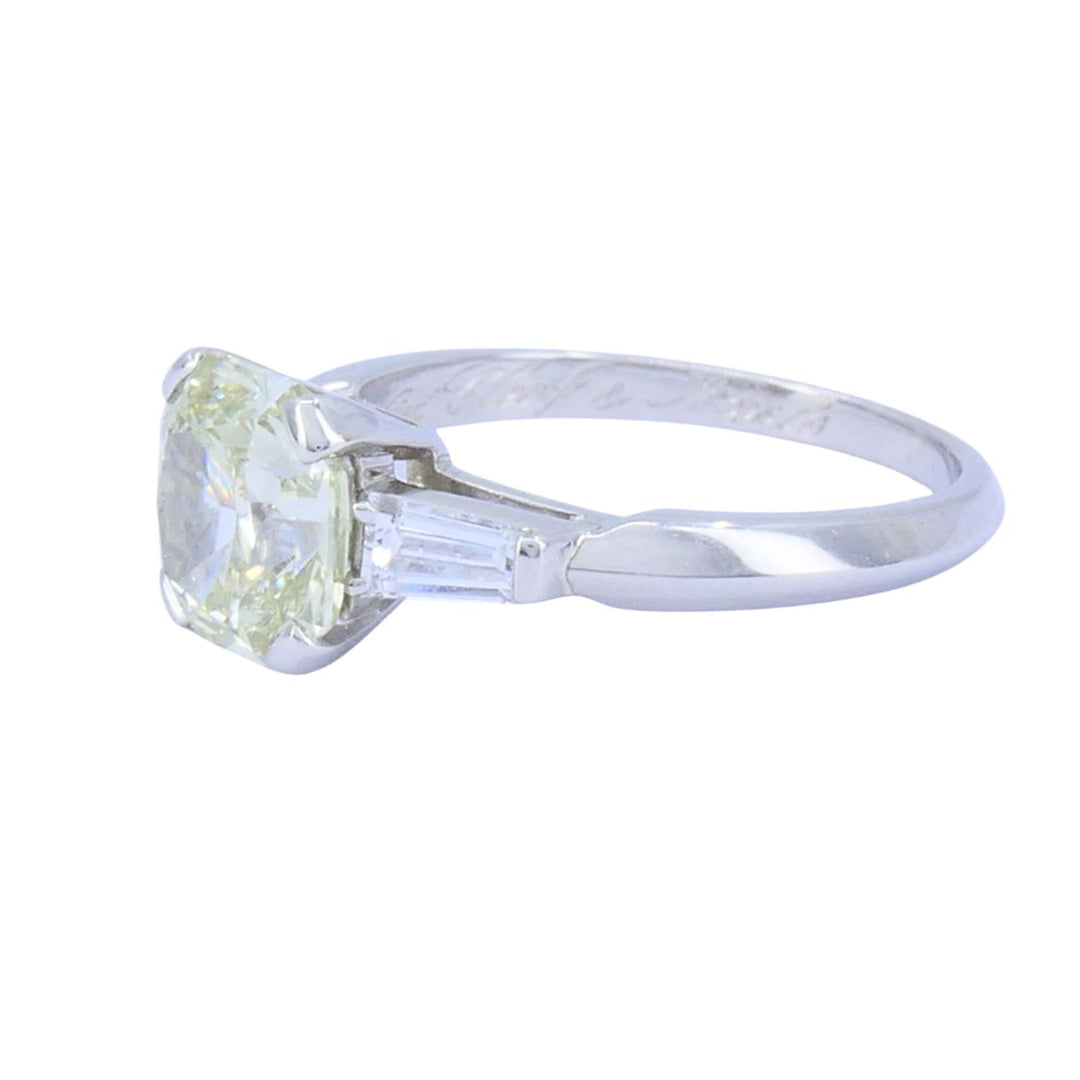 Van Cleef & Arpels Platinum Yellow Diamond 3 Stone Engagement Ring GIA