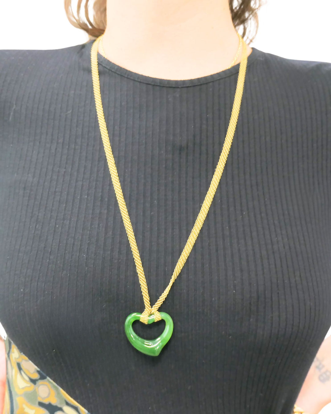 Tiffany & Co. Elsa Peretti 18k Gold Jade Open Heart Pendant Mesh Necklace