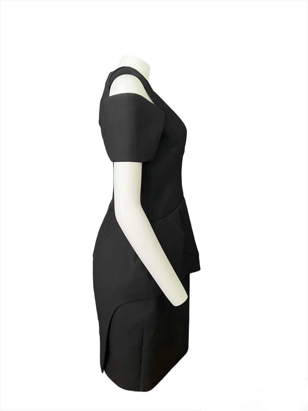 2008 Balenciaga by Nicolas Ghesqui�re Black Wool Structured Cocktail Dress, Size 44