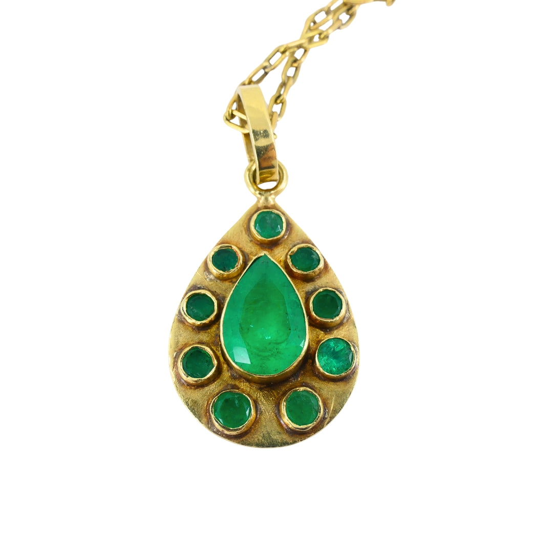 Emerald Pendant 18k Gold Vintage Chain Necklace