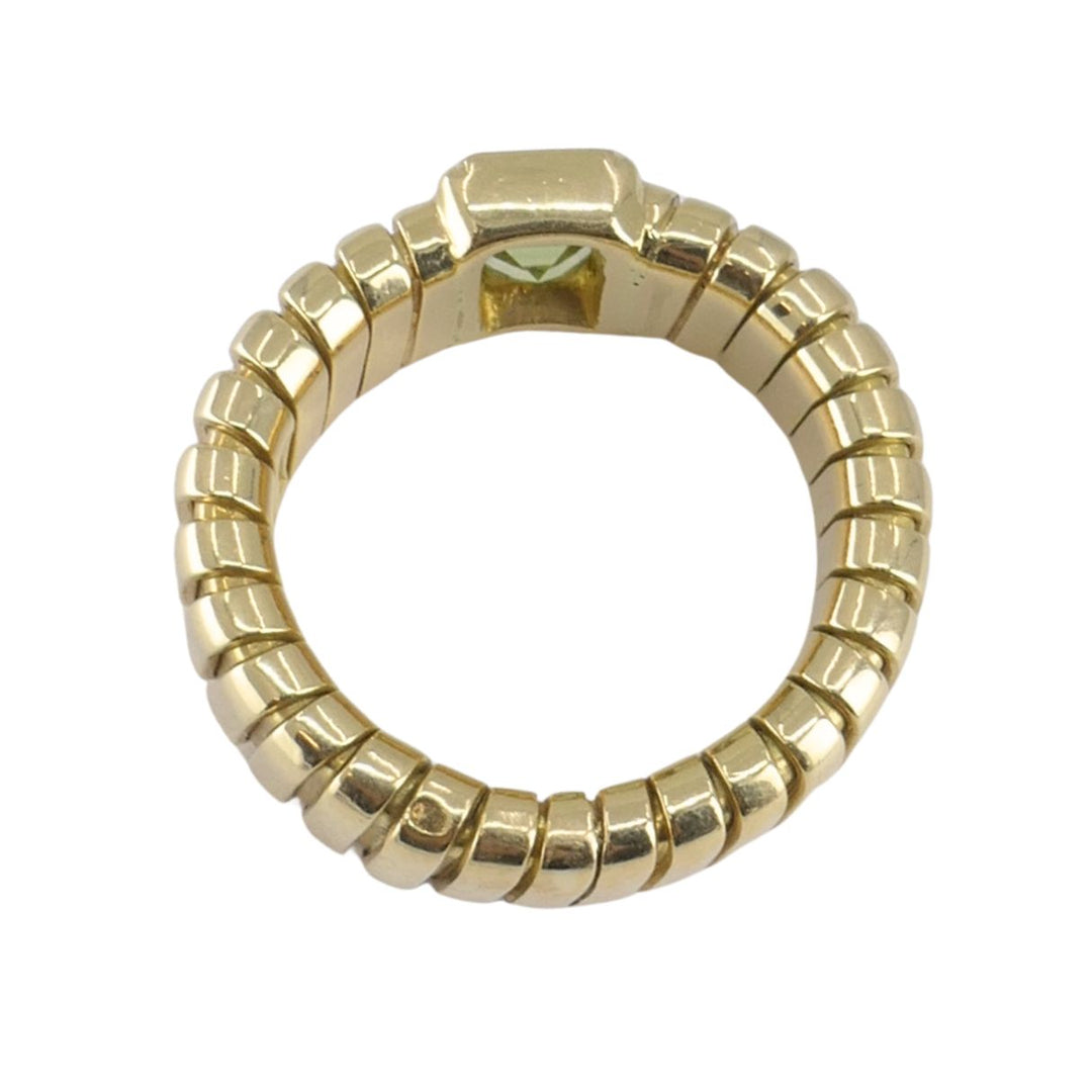 Vintage Bvlgari 18k Gold Tubogas Peridot Ring, circa 1990s