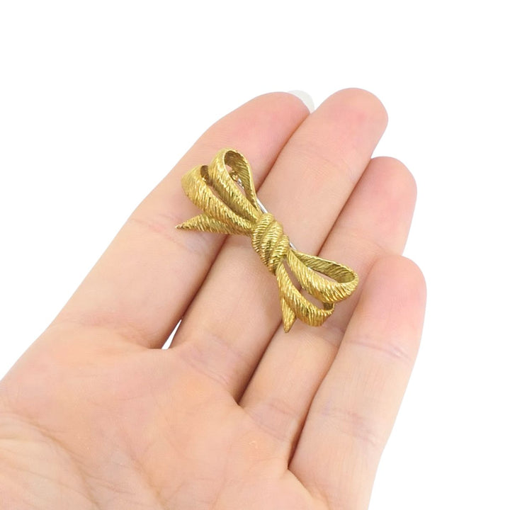 Vintage Van Cleef & Arpels French 18k Yellow Gold Textured Bow Brooch
