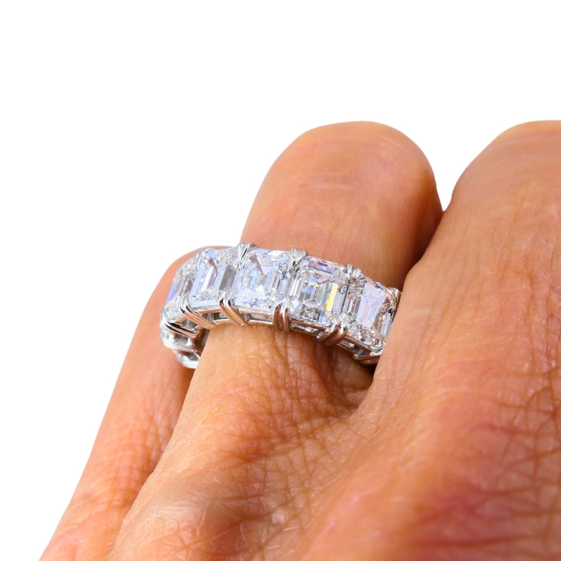 Roberto Coin Eternity Band Platinum Emerald Cut Diamond GIA - 11.36 cts