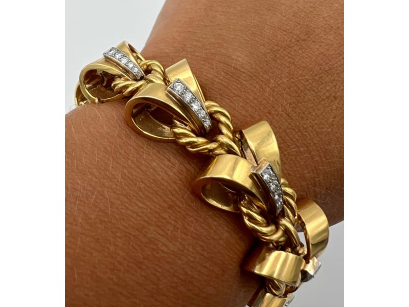 Mellerio dis Meller Gold Diamond Link Bracelet